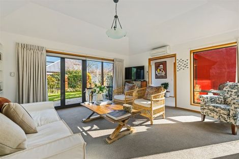 Photo of property in 2 Royal Elm Lane, Bryndwr, Christchurch, 8053