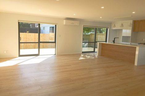Photo of property in 77a Harrington Road, Henderson, Auckland, 0610