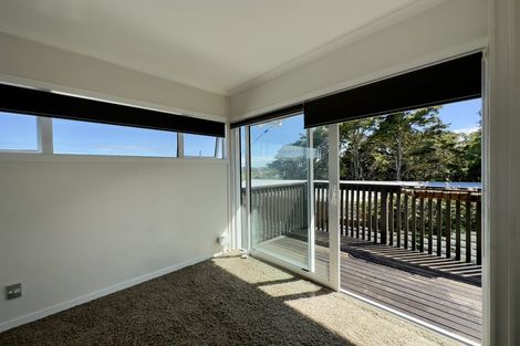 Photo of property in 2/49 Archers Road, Hillcrest, Auckland, 0629