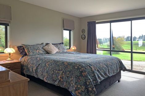 Photo of property in 2035 Hillfoot Road, Warepa, Balclutha, 9273