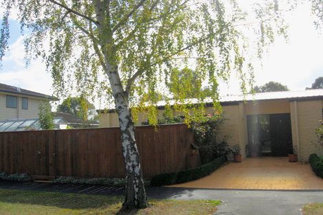 Photo of property in 2 Tyndale Place, Ilam, Christchurch, 8041