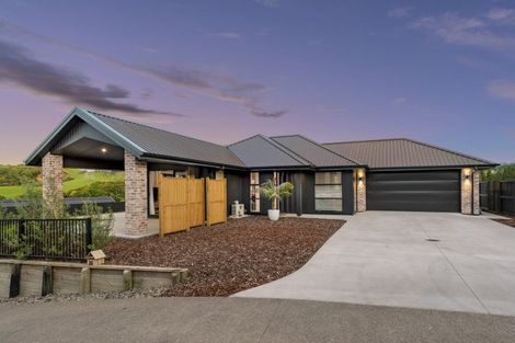 Photo of property in 26 Hayward Place, Ohauiti, Tauranga, 3112