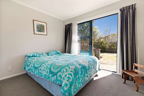 Photo of property in 32 Willow Avenue, Hannahs Bay, Rotorua, 3010