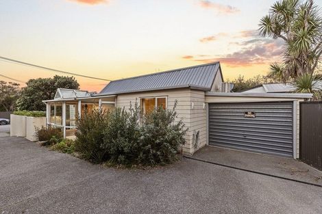 Photo of property in 8a Nayland Street, Sumner, Christchurch, 8081