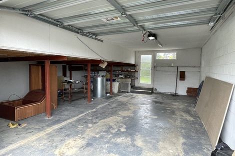 Photo of property in 1/35 Evelyn Place, Hillcrest, Auckland, 0627