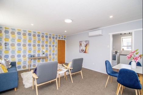 Photo of property in 270b Wellington Road, Wainuiomata, Lower Hutt, 5014