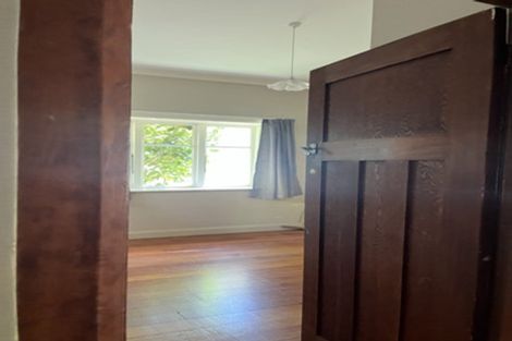 Photo of property in 64 Waipapa Road, Hataitai, Wellington, 6021