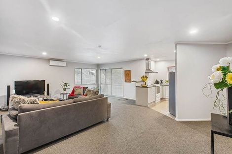 Photo of property in 11b O'halloran Road, Howick, Auckland, 2014