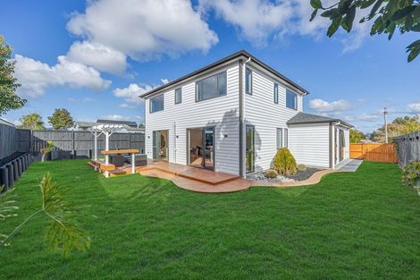 Photo of property in 11 Alexandra Street, Riverhead, 0820