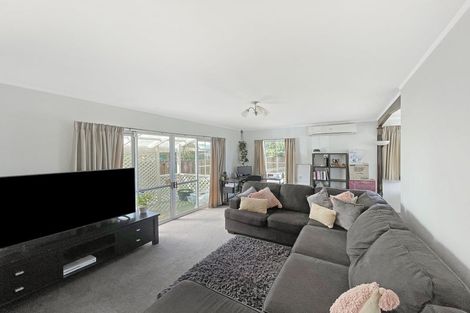 Photo of property in 32 Elmwood Crescent, Pukete, Hamilton, 3200