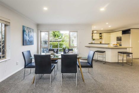 Photo of property in 55 The Glade South, Pukekohe, 2120