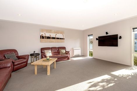 Photo of property in 4 Fisher Place, Lytton West, Gisborne, 4010
