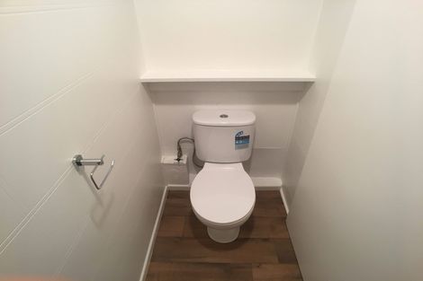 Photo of property in 25 Domain Crescent, Muriwai, Waimauku, 0881