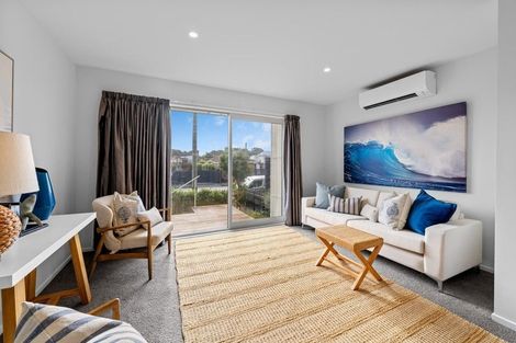 Photo of property in 10 Sunshine Lane, New Brighton, Christchurch, 8083