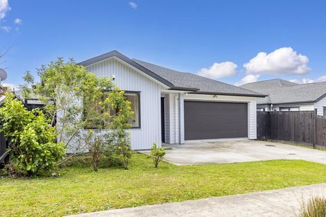 Photo of property in 89 Nobilo Road, Kumeu, 0810