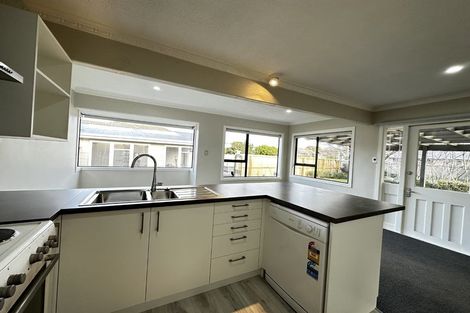 Photo of property in 401 Wairakei Road, Burnside, Christchurch, 8053