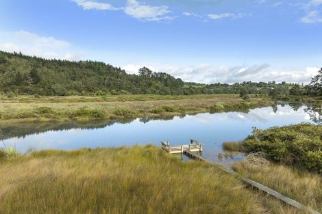 Photo of property in 106 Whitby Place, Whangamata, 3620