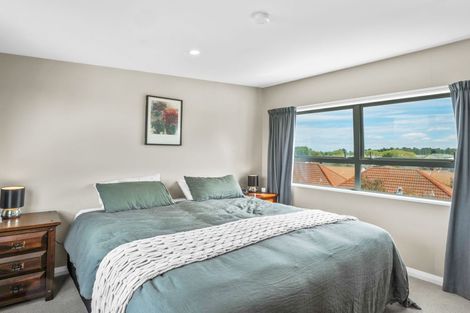 Photo of property in 8b Broadbent Street, Riccarton, Christchurch, 8041