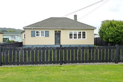 Photo of property in 56 Lincoln Avenue, Epuni, Lower Hutt, 5011