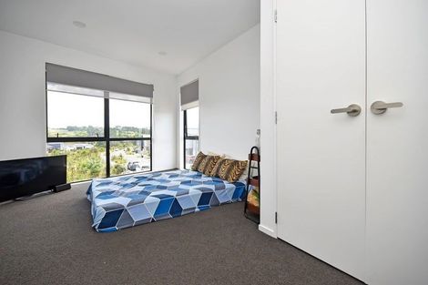 Photo of property in 120 Waekahu Road, Westgate, Auckland, 0814