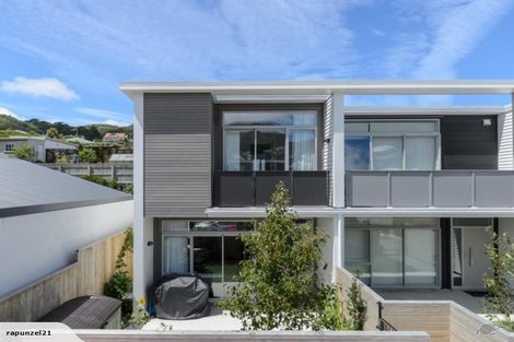 Photo of property in 8/59 The Parade, Island Bay, Wellington, 6023