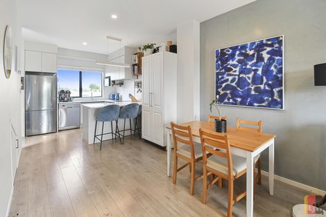 Photo of property in 97 Te Aparangi Road, Papakura, 2110