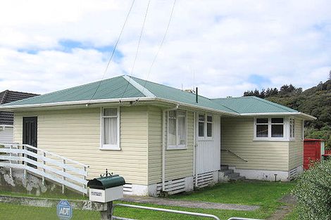 Photo of property in 23 Kowhai Street, Wainuiomata, Lower Hutt, 5014
