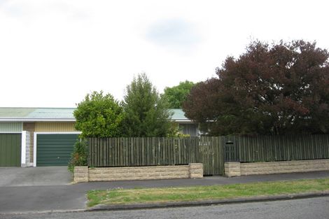 Photo of property in 54 Niven Street, Avondale, Christchurch, 8061
