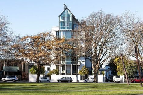 Photo of property in 5/12 Latimer Square, Christchurch Central, Christchurch, 8011
