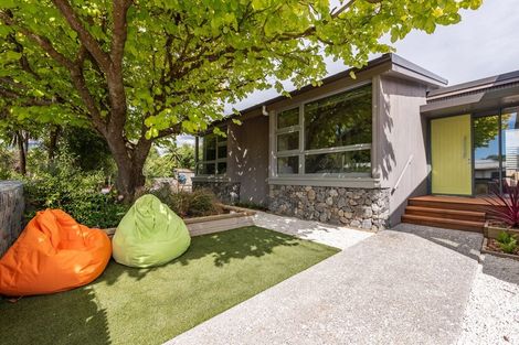 Photo of property in 6 Rahana Way, Waikanae, 5036