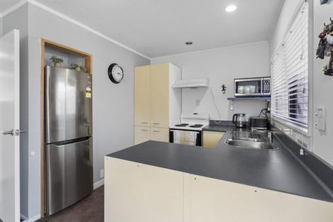 Photo of property in 23 Pukeko Street, Paraparaumu, 5032