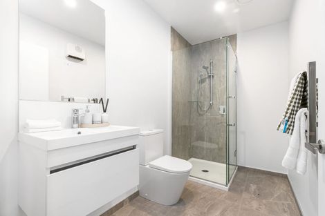 Photo of property in 17 Malaga Crescent, Harewood, Christchurch, 8051