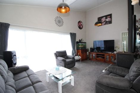 Photo of property in 43 Aotea Crescent, Tokoroa, 3420