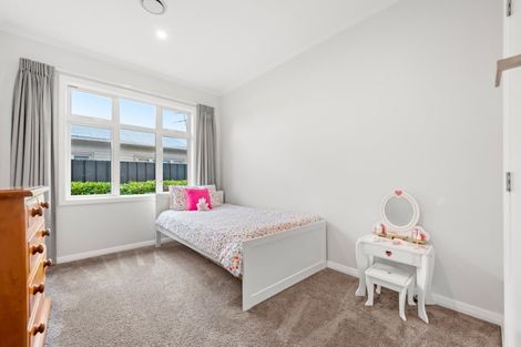 Photo of property in 11 Thornycroft Avenue, Epuni, Lower Hutt, 5011