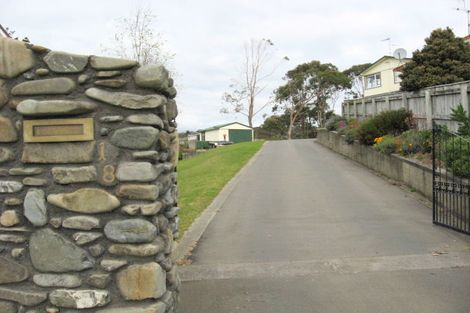 Photo of property in 18 Ratanui Road, Paraparaumu, 5032