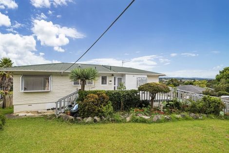 Photo of property in 466 Don Buck Road, Massey, Auckland, 0614