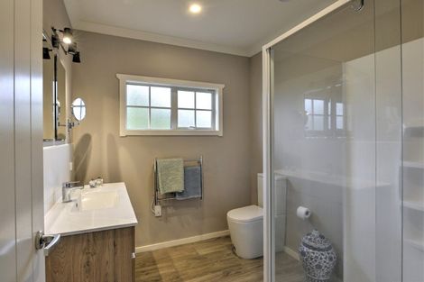 Photo of property in 112b Kent Street, Carterton, 5713