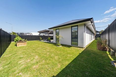 Photo of property in 21 Cynisca Crescent, Wallaceville, Upper Hutt, 5018