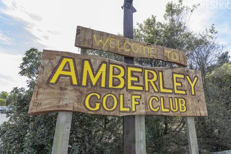 Photo of property in 30 Holton Road, Amberley, 7481