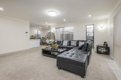 Photo of property in 50a Shirley Avenue, Papakura, 2110