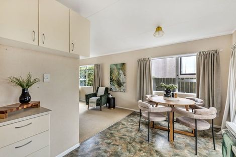 Photo of property in 5 Avon Place, Springvale, Whanganui, 4501