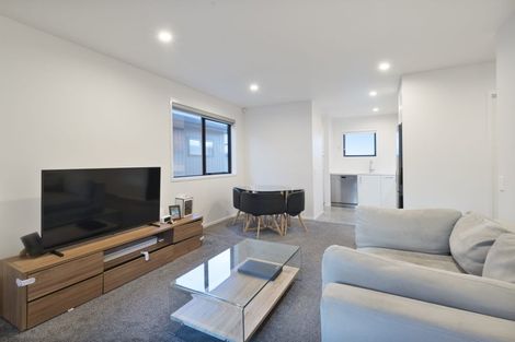 Photo of property in 19 Patrick Rice Drive, Swanson, Auckland, 0614