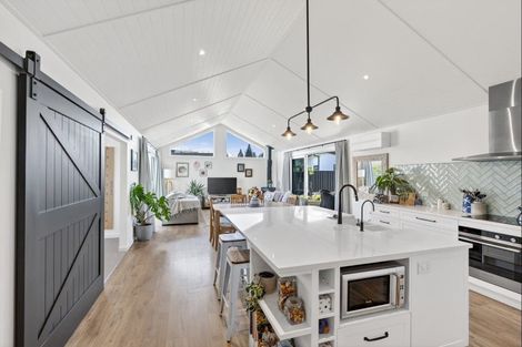 Photo of property in 9 Searle Drive, Cromwell, 9310