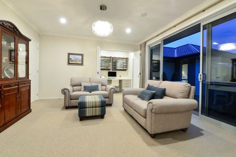 Photo of property in 49 Meadowfield Street, Flagstaff, Hamilton, 3210