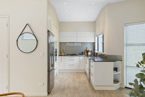 Photo of property in 10b Marama Street, Castor Bay, Auckland, 0620