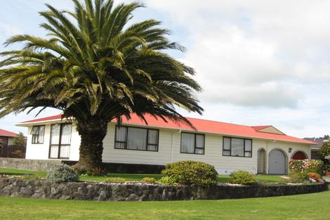 Photo of property in 70 Rewa Street, Inglewood, 4330