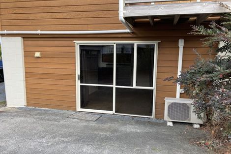 Photo of property in 1/48 Strid Road, Te Atatu South, Auckland, 0610