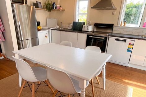 Photo of property in 7 Celia Street, Redcliffs, Christchurch, 8081