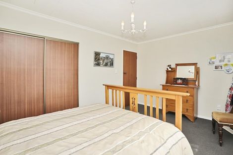 Photo of property in 19 Charles Street, Grasmere, Invercargill, 9810