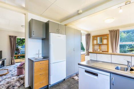 Photo of property in 5 Huriana Grove, Turangi, 3334